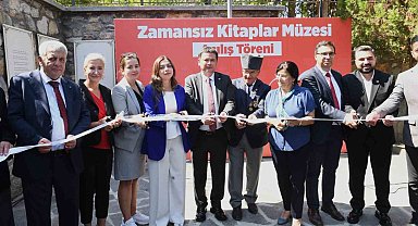 Zamansız Kitaplar Müzesi kapılarını açtı
