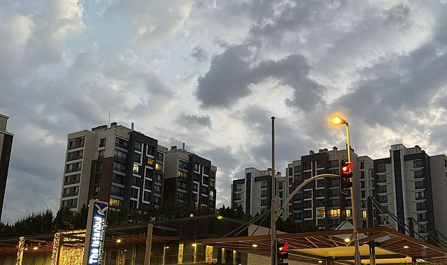 Zeytinburnu'nda 9. kattan düşen 1 yaşındaki çocuk hayatını kaybetti