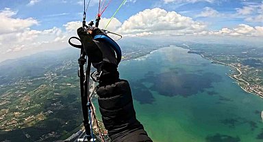 112 kilometreyi paraşütle uçtu: Sakarya'dan havalandı, Eskişehir'e indi