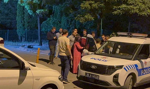 12 yaşındaki çocuk üvey babasını bıçakladı