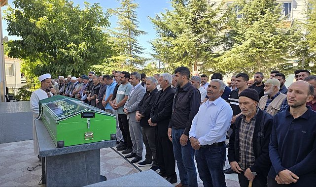 3 padişah, 12 cumhurbaşkanı gören 127 yaşındaki Amasyalı 'Ayşe Nine' vefat etti