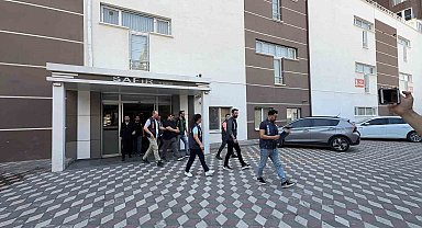 'Halk arasında endişe korku ve panik oluşturmak' suçundan tutuklandı