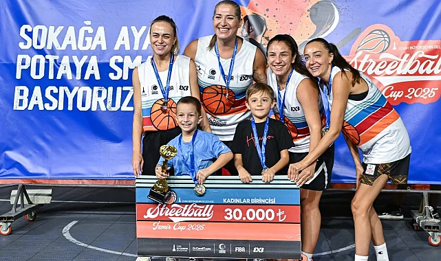 3x3 Streetball İzmir Cup 2025'te ödüller sahiplerini buldu