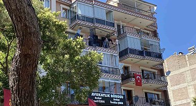 4. katta balkon demirleri üstünde tehlikeli mesai