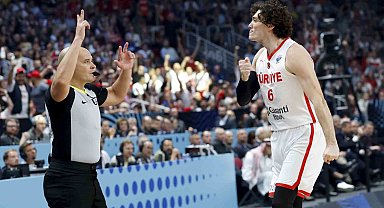 A Milli Erkek Basketbol Takımı, Avrupa ikincisi oldu