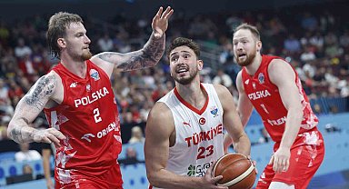 A Milli Erkek Basketbol Takımı, yarı finalde Yunanistan ile karşılaşacak