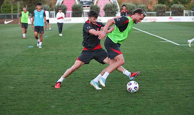 A Milli Futbol Takımı, Gürcistan maçı hazırlıklarına başladı
