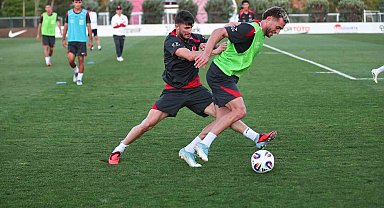 A Milli Futbol Takımı, Gürcistan maçı hazırlıklarına başladı