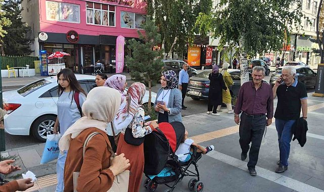 Açık Kapı'dan kadına yönelik şiddetle mücadelede farkındalık çalışması