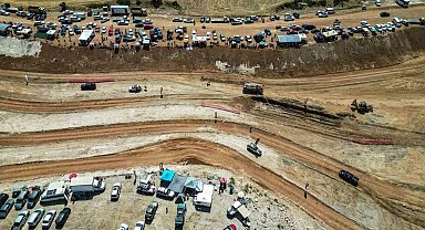 Acıpayam off-road yarışları büyük çekişmeye sahne oldu