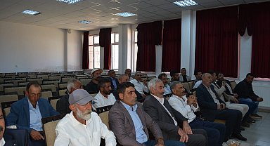 Adaklı'da muhtarlar toplantısı gerçekleştirildi