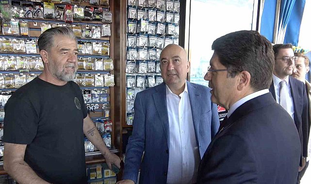 Adalet Bakanı Tunç, Çanakkale'de esnafın taleplerini dinledi