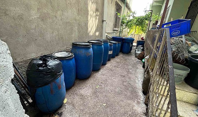 Adana'da 3 bin 650 litre sahte içki ele geçirildi: 4 gözaltı