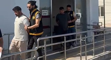 Adana'da ev kurşunlayan 2 şüpheli tutuklandı