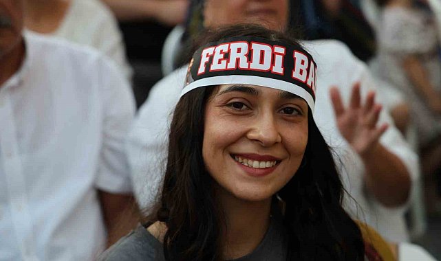 Adana'da "Ferdi Tayfur Müzesi" açıldı