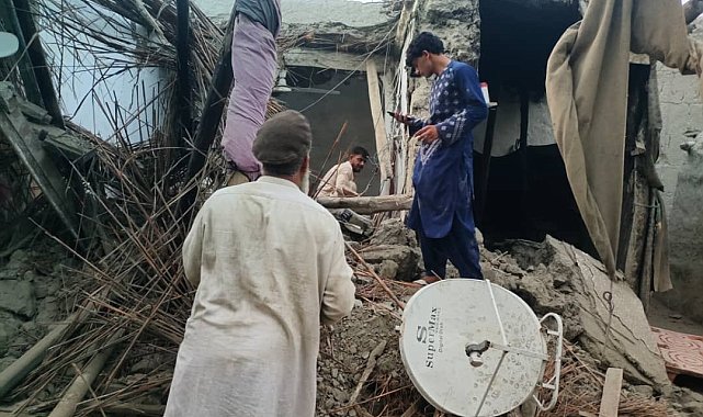 Afganistan'da 6.0 büyüklüğünde deprem: En az 250 ölü, 500 yaralı