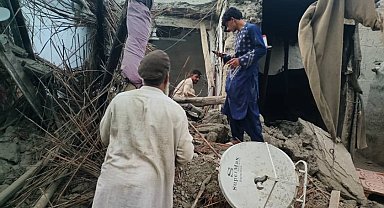 Afganistan'da 6.0 büyüklüğünde deprem: En az 250 ölü, 500 yaralı