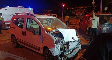 Ağrı'da trafik kazası: 3 yaralı
