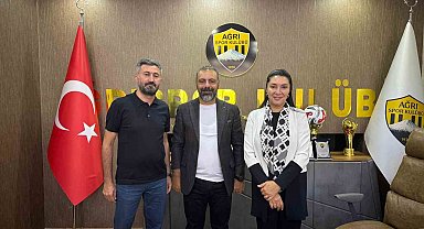 AK Parti Ağrı İl Başkanı İlhami Yıldız: "Ağrı Spor'umuzun her zaman yanındayız"