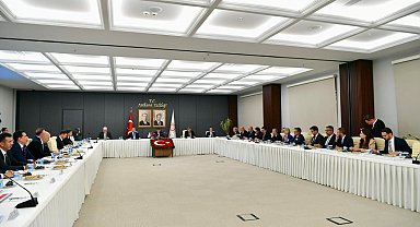 AK Parti Ankara Milletvekili Oktay: "AJet uçuşlarını artırma kararı aldı"