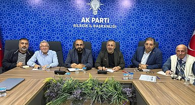 AK Parti Bilecik'te olağan yönetim kurulu toplantısı gerçekleştirildi