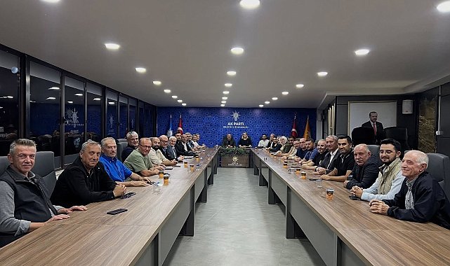 AK Parti heyeti yönetim kurulu toplantısında bir araya geldi