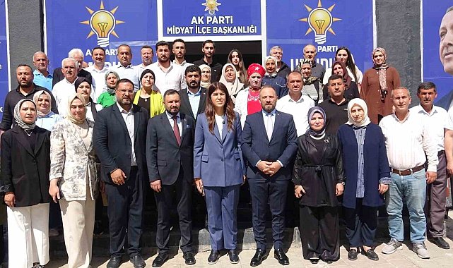 AK Parti İstanbul Milletvekili Ayaydın Midyat'ta temaslarda bulundu