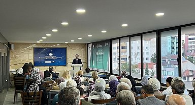 AK Parti teşkilatına yeşil dönüşüm sunumu