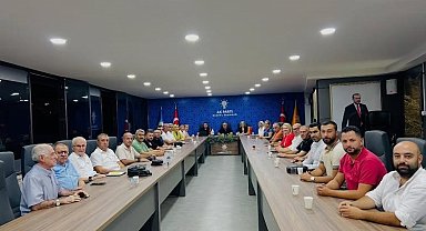 AK Parti'de gündem birlik ve beraberlik