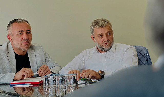 AK Parti'de yatırımlar ve projeler masaya yatırıldı