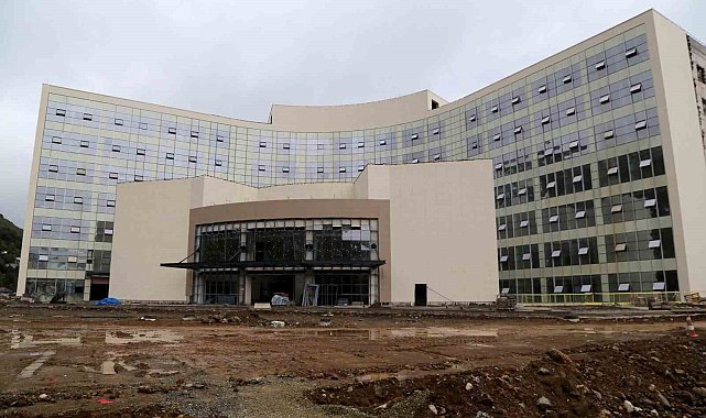AK Parti'den Trabzon Şehir Hastanesi açıklaması