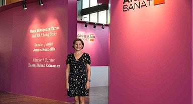 Akbank Sanat, Contemporary Istanbul'da "Uzun Hikâyenin Yarısı" sergisi ile yer alıyor