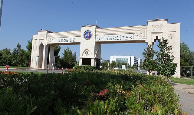 Akdeniz Üniversitesi'nden 23 akademisyen "Dünyanın En Etkili Bilim İnsanları" listesinde