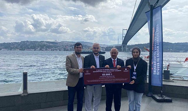 AKİS ile özel ödülün sahibi oldular