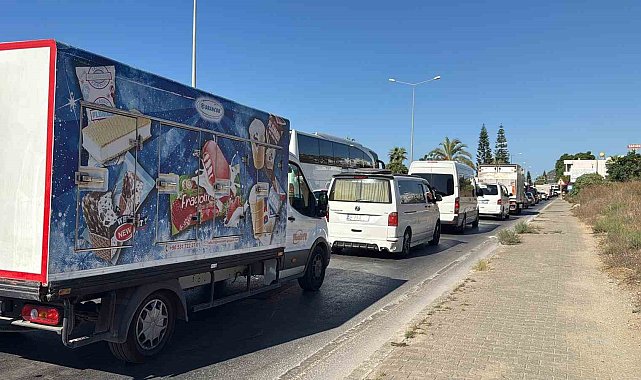 Alanya'da 8 araç birbirine girdi: 10 yaralı