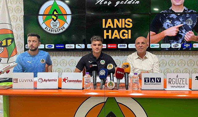 Alanyaspor, Ianis Hagi ile sözleşme imzaladı