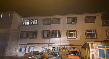 Alevlerin yaklaştığı Buldan'da hastane tahliye edildi