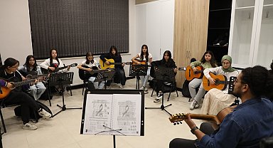 Ali Ulvi Kurucu Gençlik Merkezi'nde güz dönemi kayıtları başlıyor