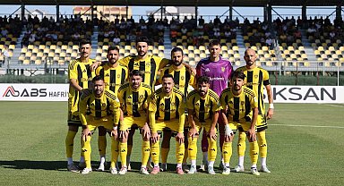 Aliağa FK, içeride kazanıyor dışarıda kaybediyor