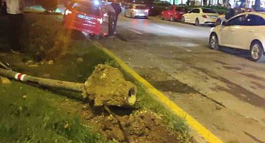 Alkollü sürücü yayalara çarptı: 1 ölü, 1'i ağır 2 yaralı