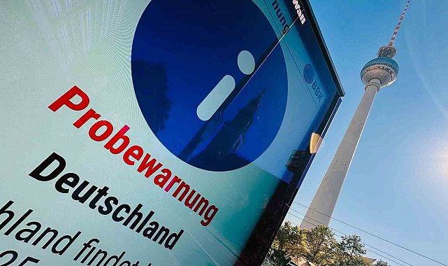 Almanya'da acil durum tatbikatı: Uyarı sirenleri çaldı, cep telefonlarına mesaj gönderildi