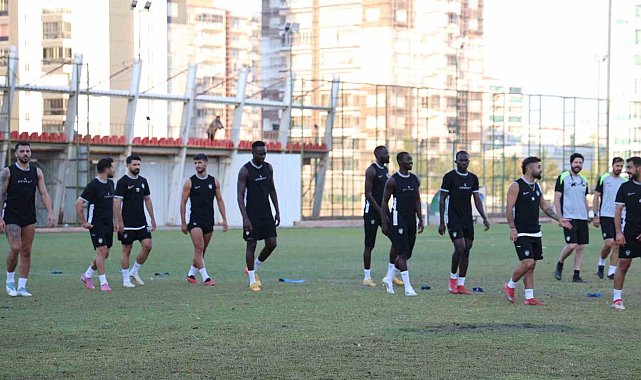 Altıparmak: "Sakarya'da kazanmak adına ne gerekiyorsa onu yapacağız"