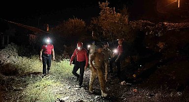 Alzheimer hastası kadın her yerde aranıyor