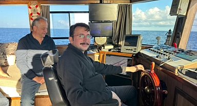 Amasra Kaymakamı balıkçılarla denize açıldı