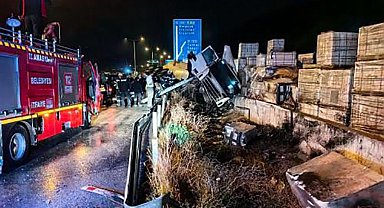 Amasya'da tanker devrildi: 1 yaralı