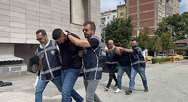 Ambulans kovalayan baba-oğul tutuklandı