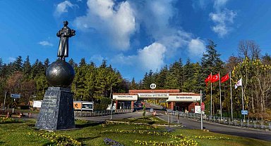 Anadolu Üniversitesi'nde "Yunus Emre Eğitim Öğretim Yılı" başlıyor