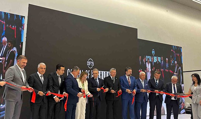 Ankara Uluslararası Hazır Giyim ve Moda Fuarı başladı
