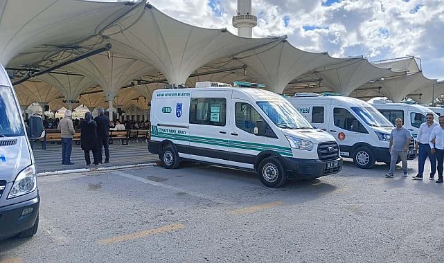 Ankara'da 13. kattan düşerek hayatını kaybeden çocuk son yolculuğuna uğurlandı