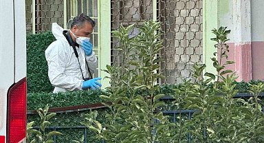 Anne ve 5 yaşındaki kızı evde ölü bulundu